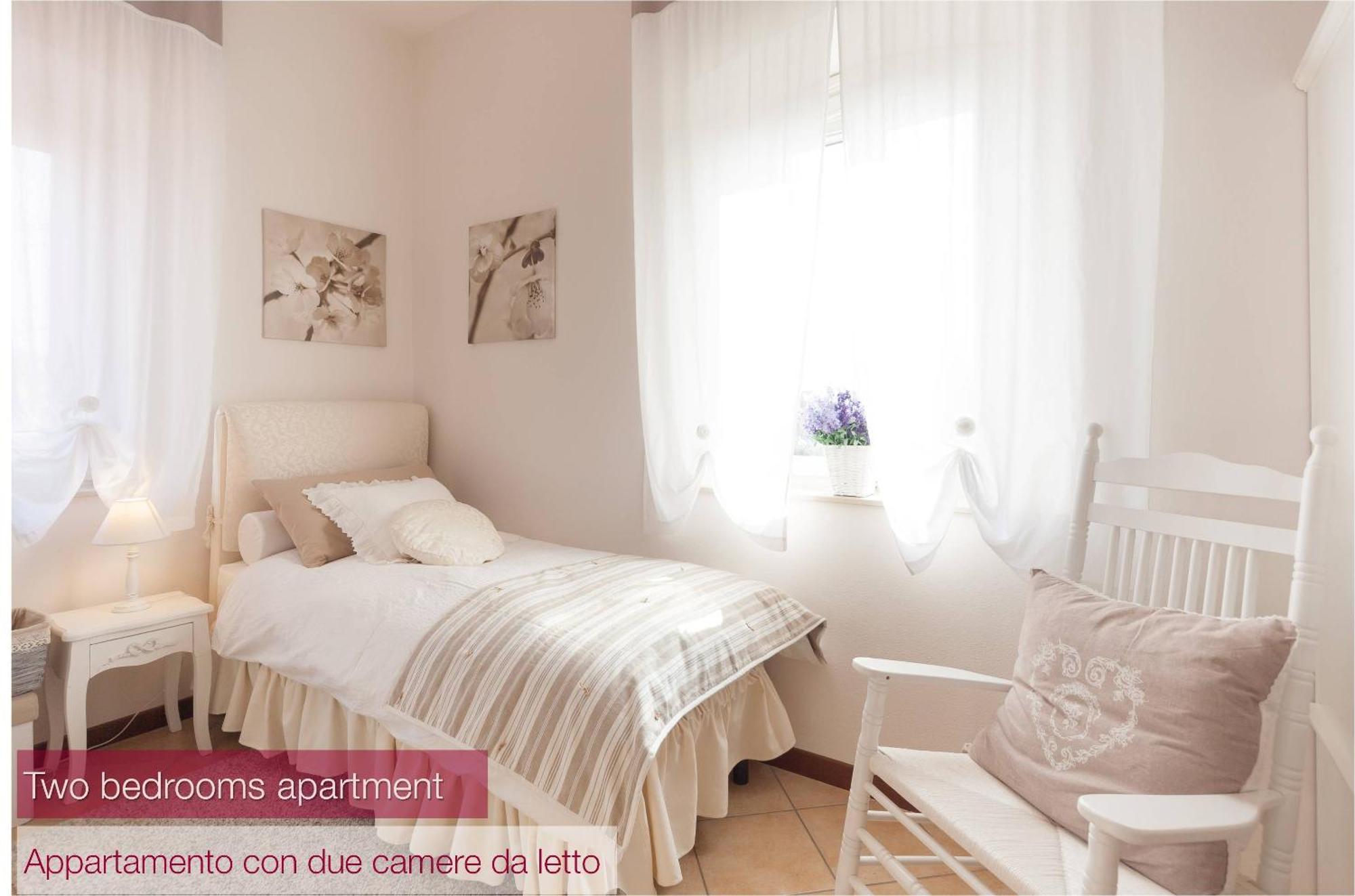 Nina Guest House Longare Zimmer foto