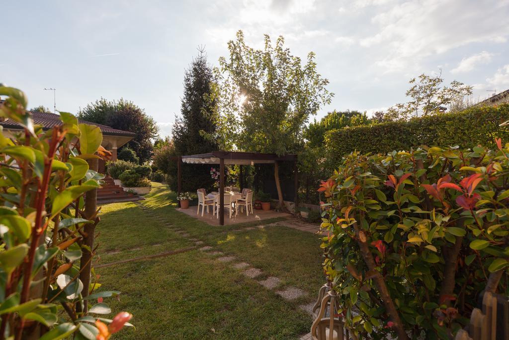 Nina Guest House Longare Exterior foto